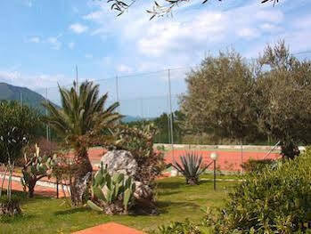 Residence L'Uliveto Gioiosa Marea Exterior foto